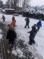 Zabawy na śniegu w ogrodzie przedszkolnym, foto nr 4, 